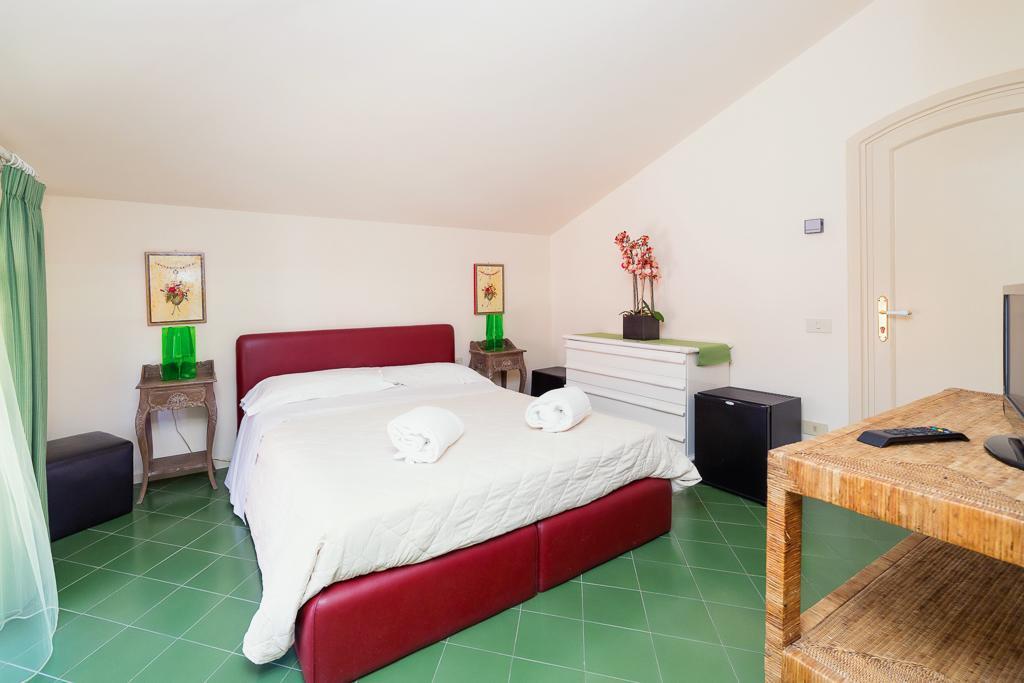 I Giardini Di Giano Bed & Breakfast Torre di Faro Екстериор снимка